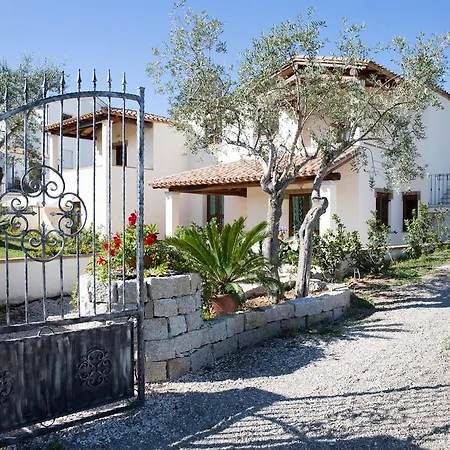 Torre Di Bari Appartement *