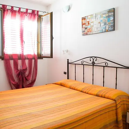Torre Di Bari Appartement *